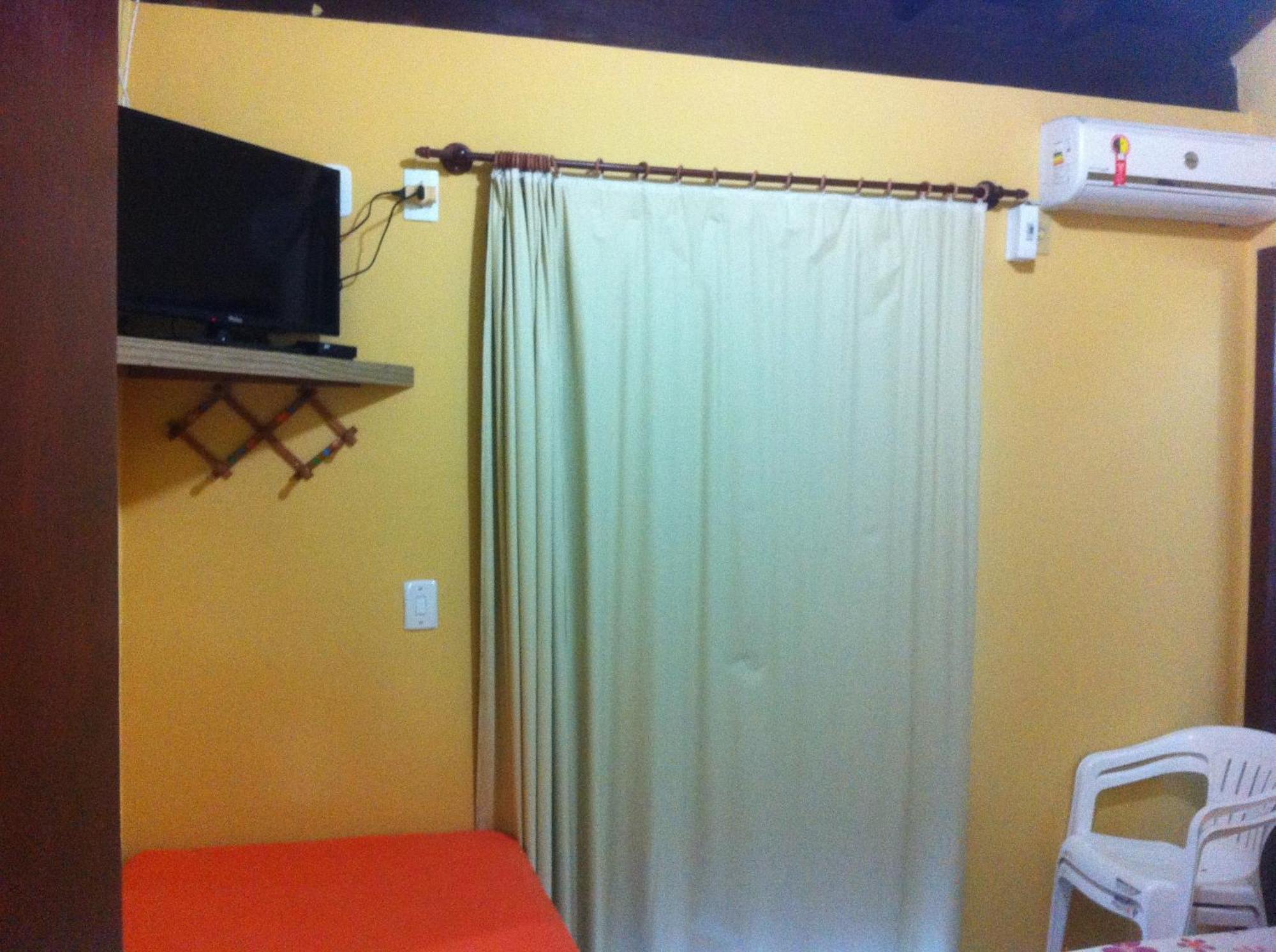 Pousada Manicaca Guarda do Embaú Quarto foto